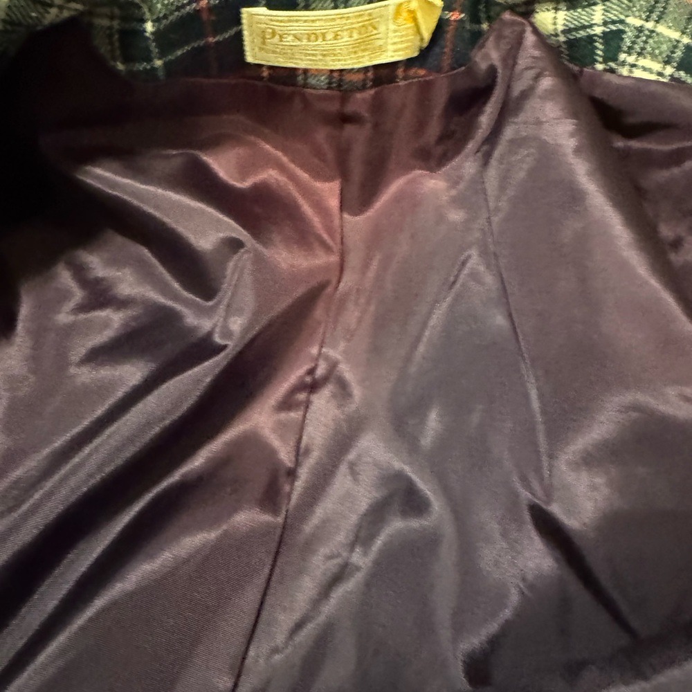 Classic Vintage Pendleton Plaid Wool Blazer, Size 12 - Picture 7 of 11